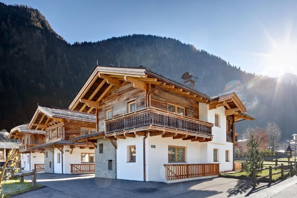 Villa S'Dörfl Chalets Mayrhofen Exterior foto